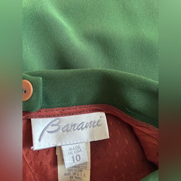 Barami Elegant Green Women's Skirt - Picture 3 of 4